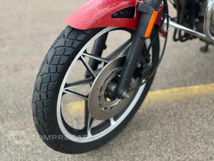 CB 400