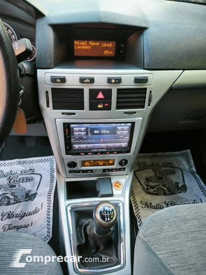VECTRA 2.0 MPFI Elegance 8V 140cv