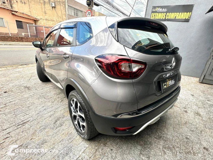 CAPTUR Intense Bose 1.6 16V Flex 5p Aut.
