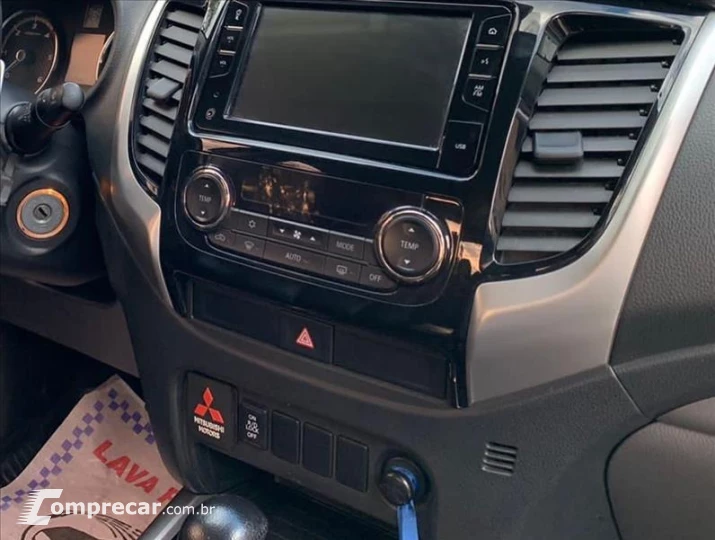 L200 TRITON 2.4 16V Turbo Sport Hpe-s CD 4X4