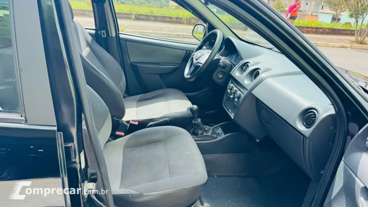 CELTA 1.0 MPFI LT 8V