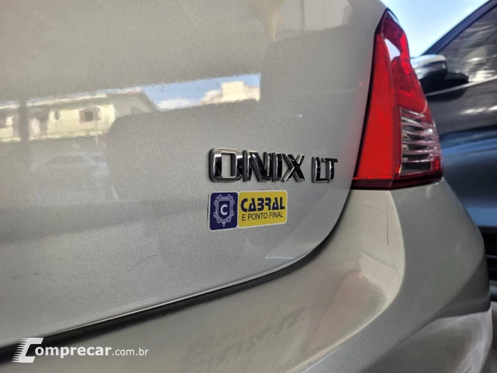 ONIX HATCH LT 1.0 8V FlexPower 5p Mec.