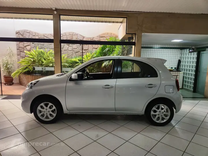 March 1.6 16V 4P SV FLEX AUTOMÁTICO CVT