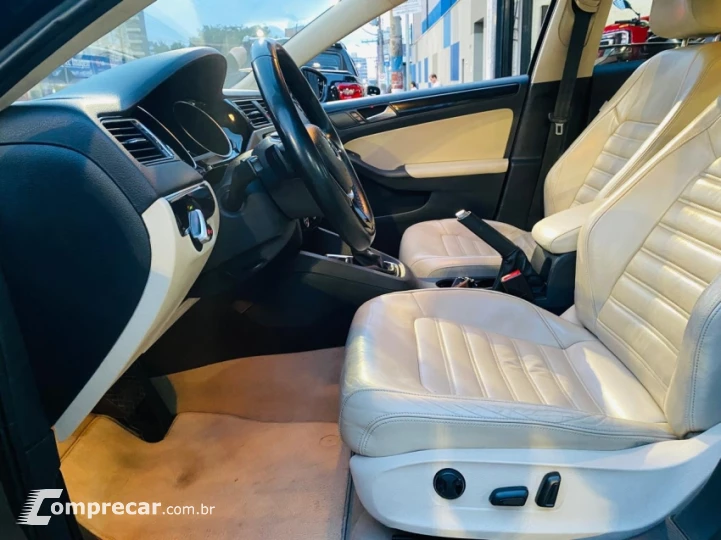JETTA 2.0 TSI Highline 211cv