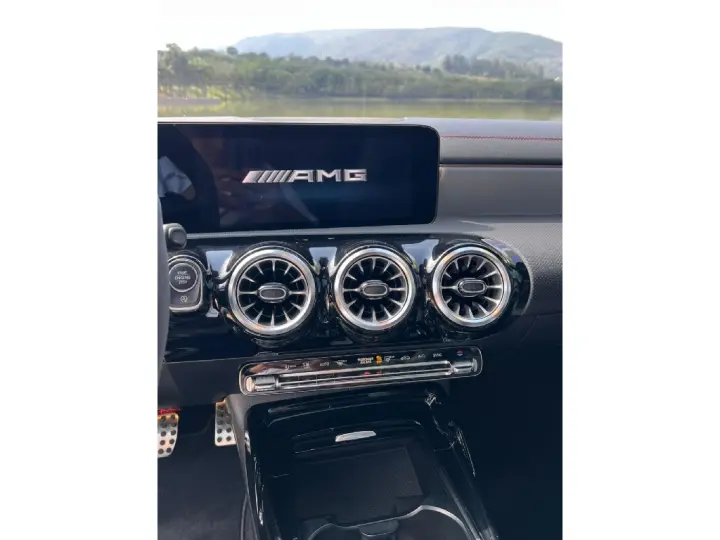 CLA 45 AMG AMG 4MATIC CGI 2.0 TB Aut.