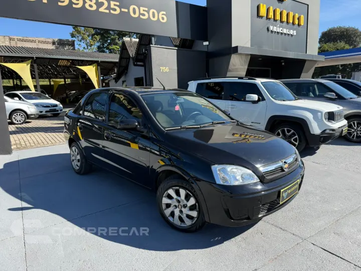 CORSA 1.4 MPFI Premium Sedan 8V