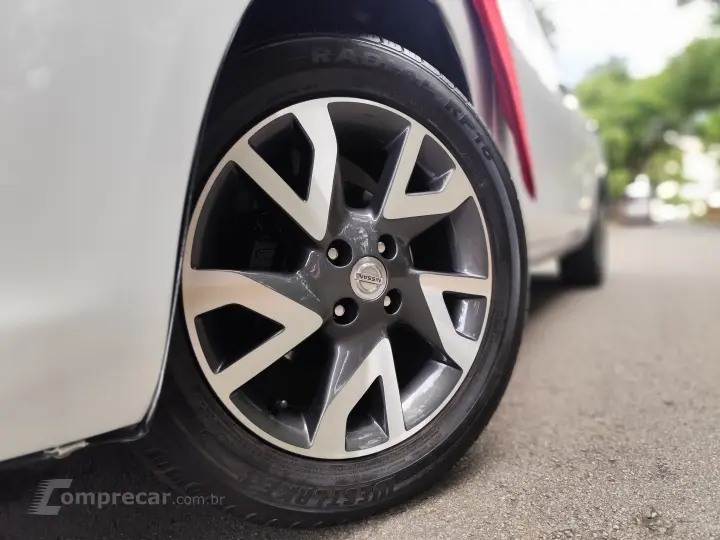 VERSA 1.6 16V FLEX UNIQUE 4P MANUAL