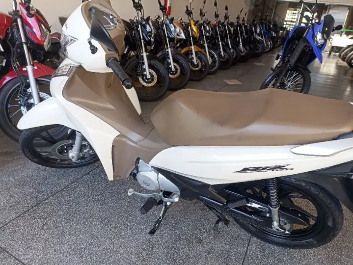 BIZ 125/125i Flex