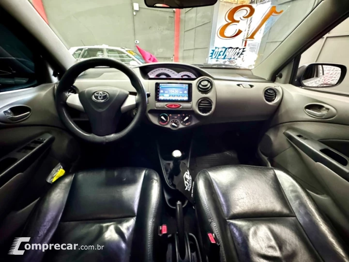 ETIOS 1.5 XLS Sedan 16V