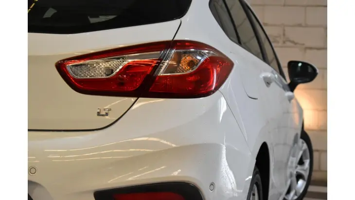 CRUZE HATCH - 1.4 TURBO SPORT6 LTZ 16V 4P AUTOMÁTICO