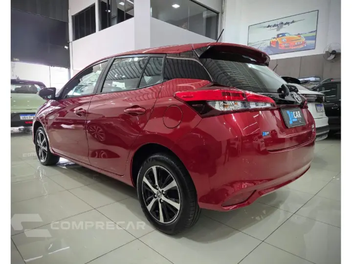 YARIS 1.5 16V FLEX XLS CONNECT MULTIDRIVE
