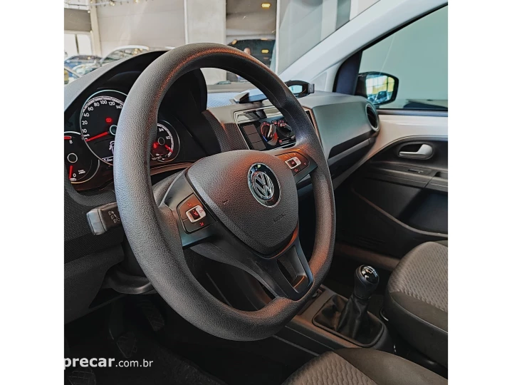 UP 1.0 170 TSI TOTAL FLEX CONNECT 4P MANUAL