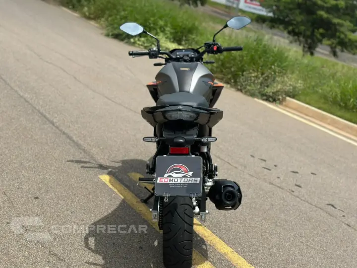 FZ25 FAZER CONNECTD