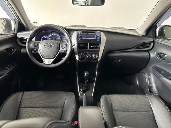 YARIS 1.5 16V FLEX SEDAN XL MULTIDRIVE