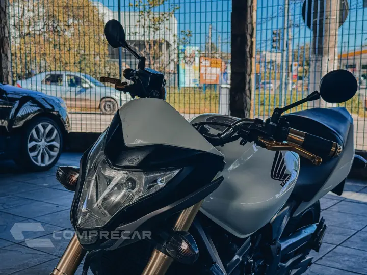 CB 600F Hornet