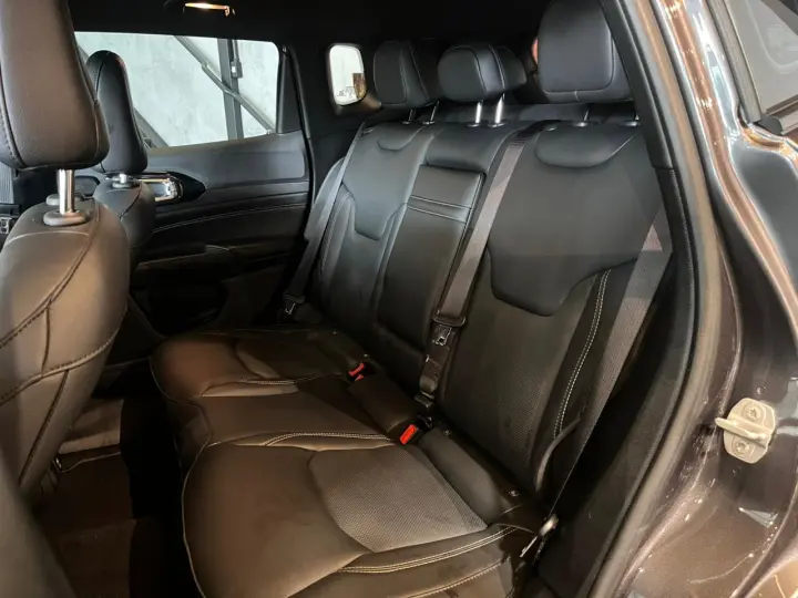 Compass 1.3 16V 4P FLEX LONGITUDE T270 TURBO AUTOMÁTICO