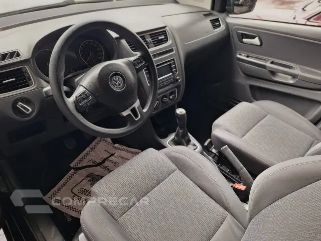 FOX - 1.0 MI 8V 4P MANUAL