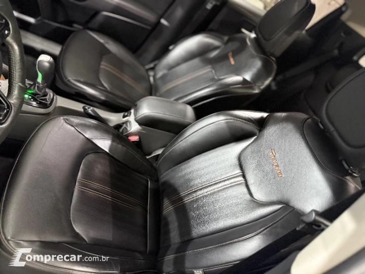 TORO 2.0 16V Turbo Volcano 4WD