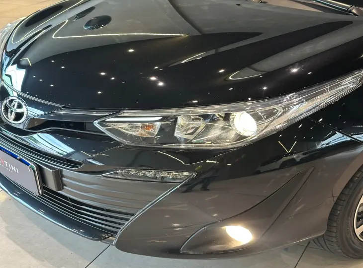YARIS XLS Connect Sed. 1.5 Flex 16V Aut.