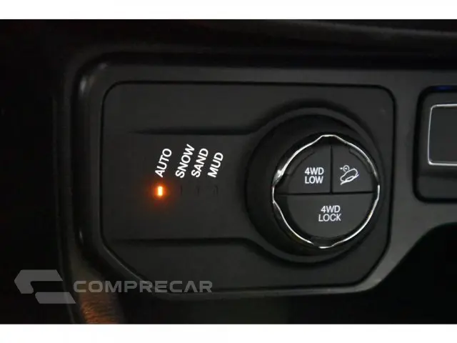 RENEGADE - 2.0 16V TURBO LONGITUDE 4P 4X4 AUTOMÁTICO