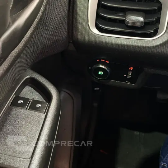 ONIX HATCH LT 1.0 8V FlexPower 5p Mec.