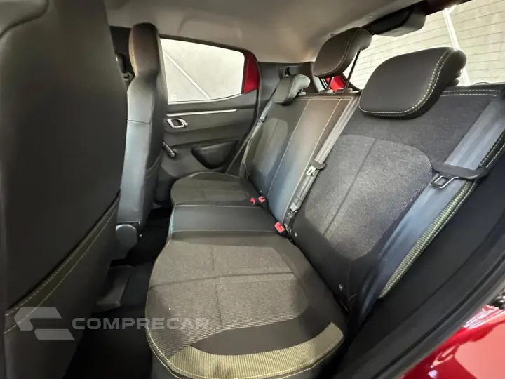 Kwid KWID OUTSIDER 1.0 Flex 12V 5p Mec.