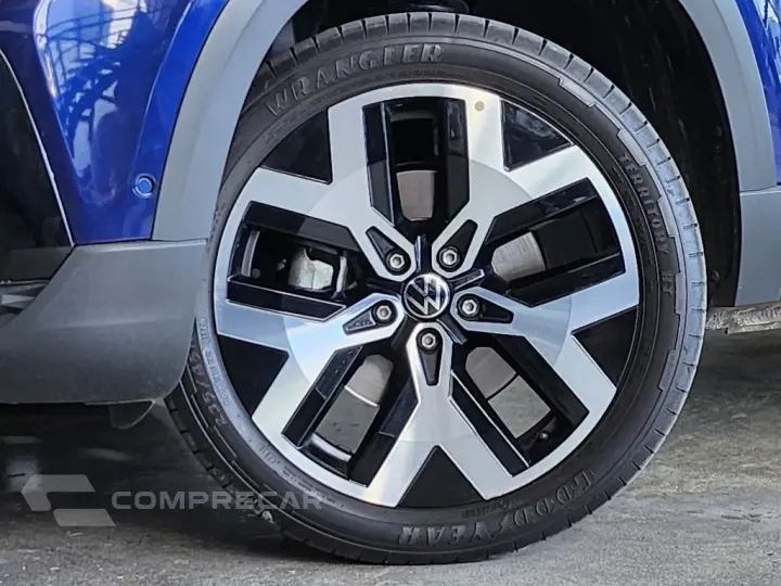 TAOS 1.4 250 TSI TOTAL FLEX HIGHLINE AUTOMÁTICO