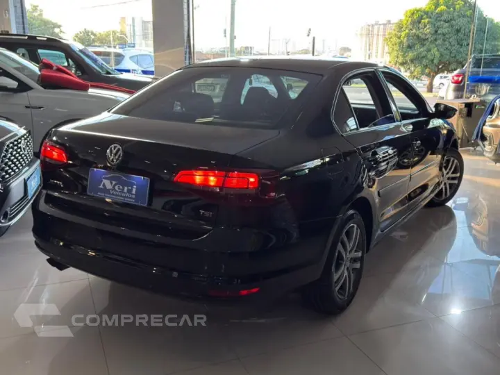 JETTA Comfortline 1.4 TSI 16V 4p Aut.
