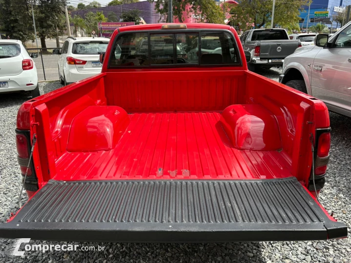 RAM 5.9 Sport 4X2 CS