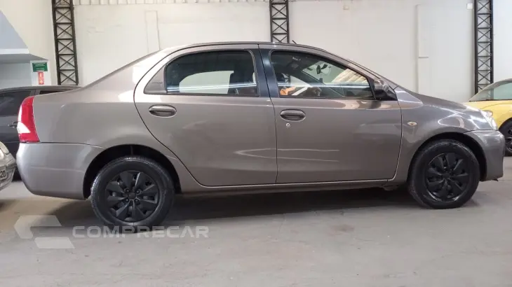 ETIOS 1.5 XS Sedan 16V