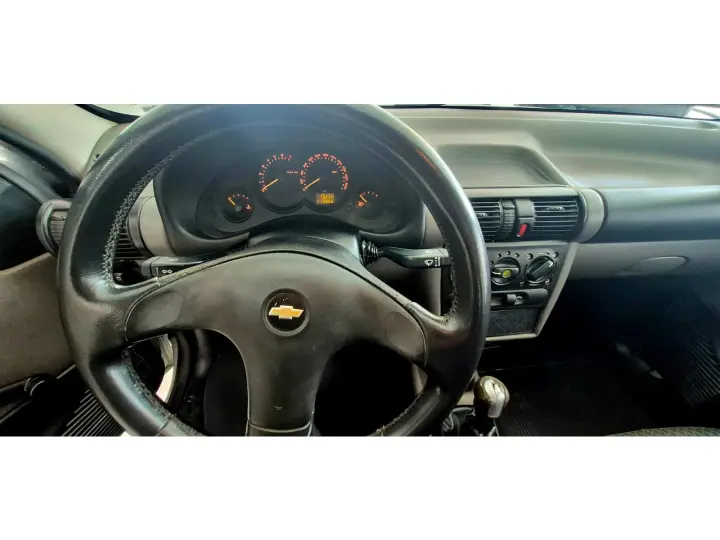 CLASSIC 1.0 MPFI LS 8V FLEX 4P MANUAL
