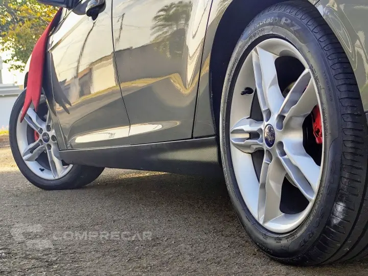 FOCUS 2.0 SE SEDAN 16V FLEX 4P AUTOMÁTICO