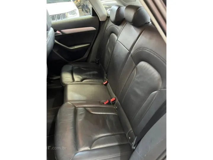 Q3 1.4 TFSI AMBIENTE GASOLINA 4P S TRONIC