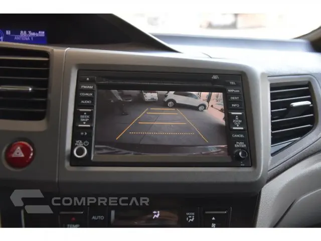 CIVIC - 1.8 EXS 16V 4P AUTOMÁTICO