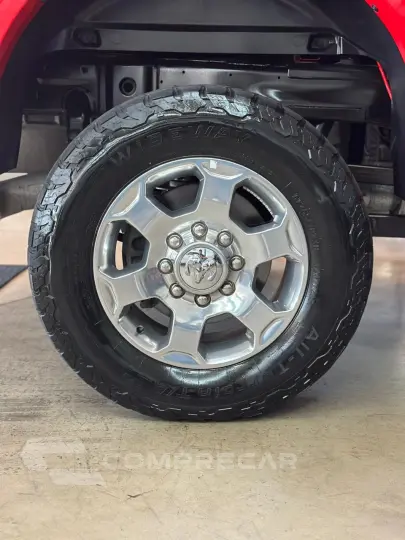 RAM 6.7 2500 Laramie 4X4 CD I6 Turbo