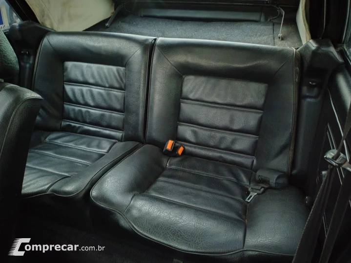 Golf 1.8 GL