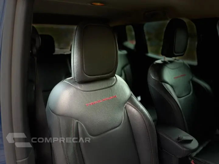 RENEGADE 2.0 16V Turbo Trailhawk 4X4