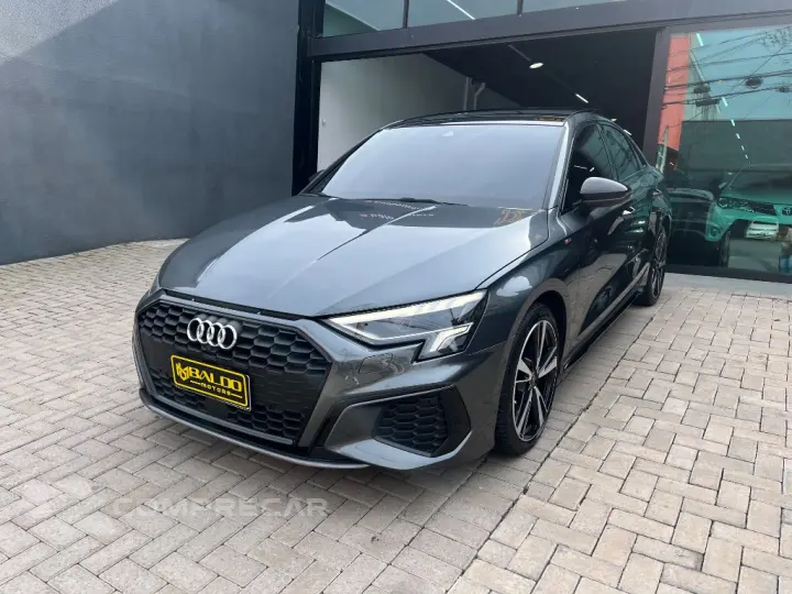 A3 Sed.Perf. Black 2.0 TFSI S-tr. (Hib.)