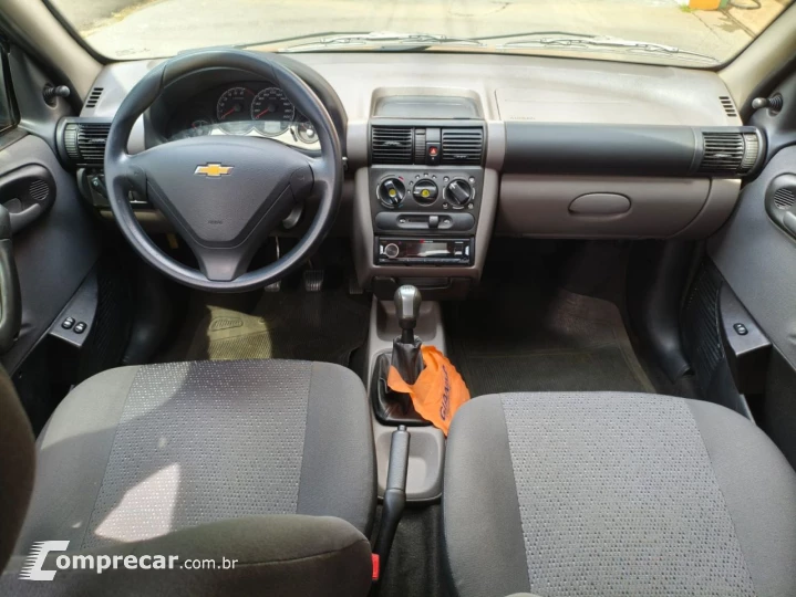 Classic Sedan 1.0 4P VHCE FLEX LS