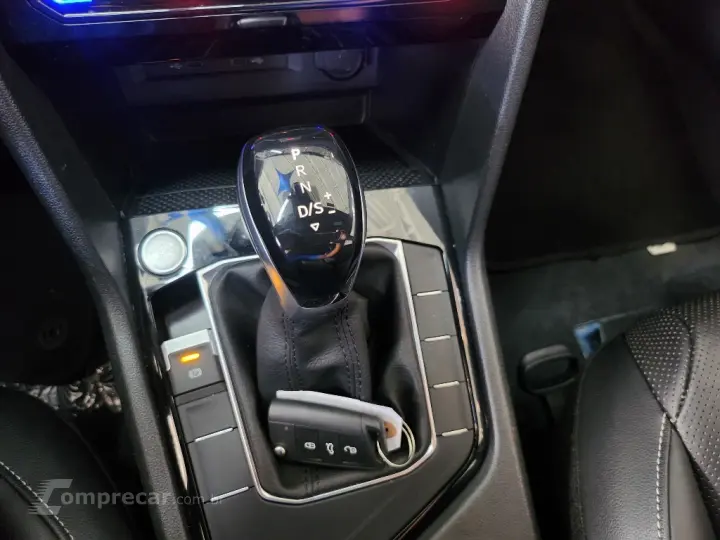 TAOS 1.4 250 TSI TOTAL FLEX HIGHLINE AUTOMÁTICO