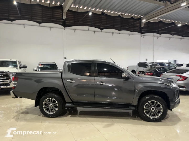 L200 TRITON 2.4 16V Turbo Sport Hpe-s CD 4X4