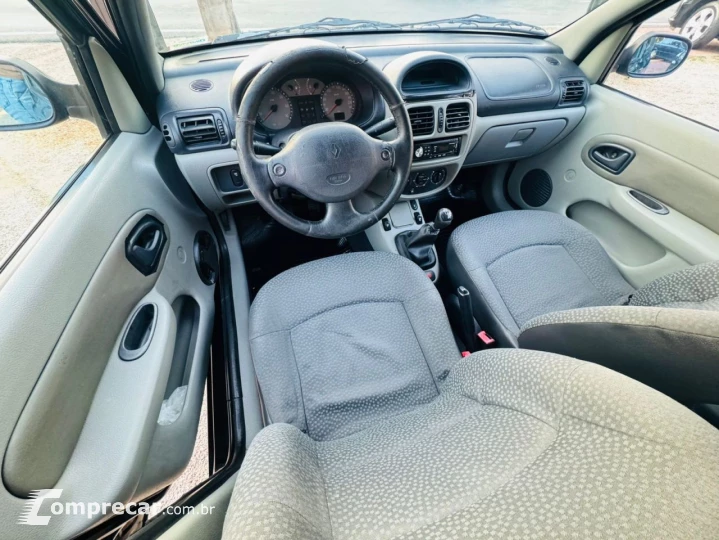 Clio Hatch 1.6 16V 4P PRIVILEGE