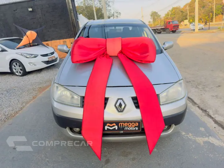 Megane Sedan 1.6 16V 4P FLEX EXPRESION