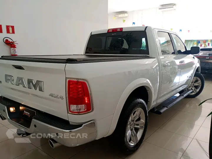 CLASSIC 5.7 V8 GASOLINA LARAMIE CD 4X4 AUTOMÁTICO