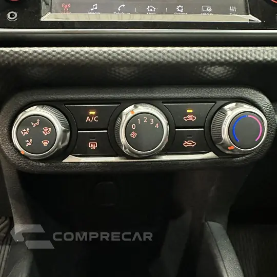 KICKS Active 1.6 16V Flex Aut.