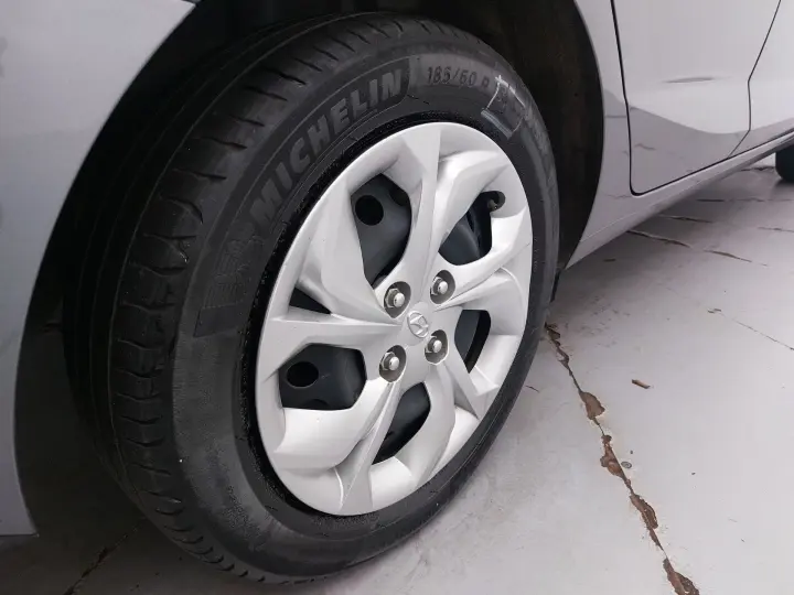 HB20S 1.0 12V FLEX COMFORT PLUS MANUAL