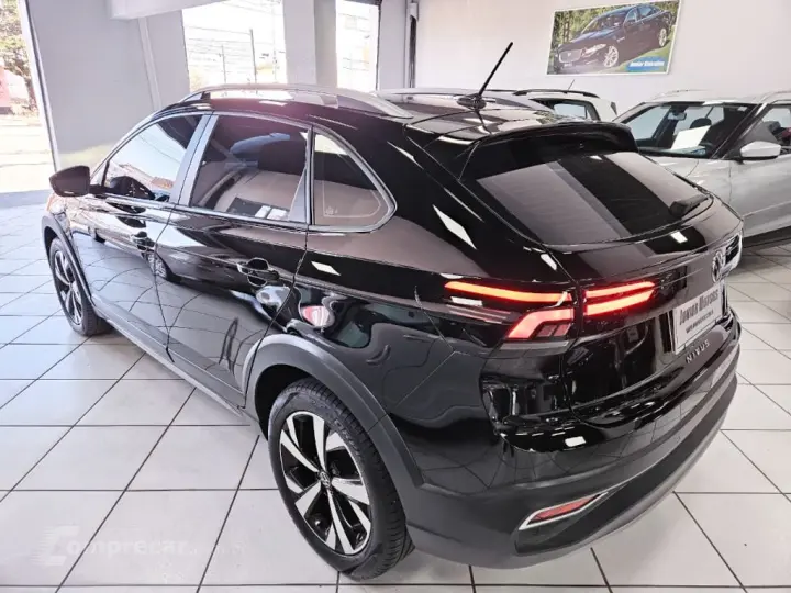 Nivus Highline 1.0 200 TSI Flex Aut.