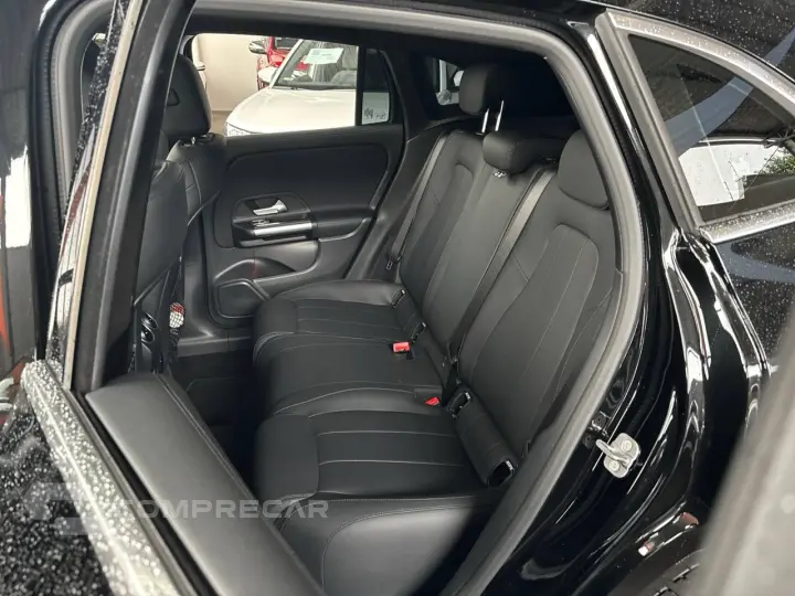 GLA 200 Progressive 1.3 TB 16V Aut.(Híb)