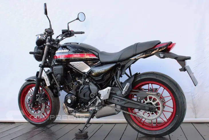 KAWASAKI Z650 ABS RS