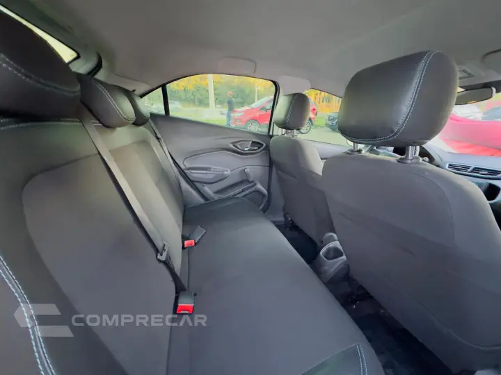 Onix Hatch 1.0 12V 4P FLEX LT